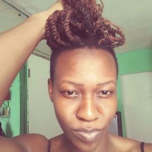 Meet your Posher, Marianne